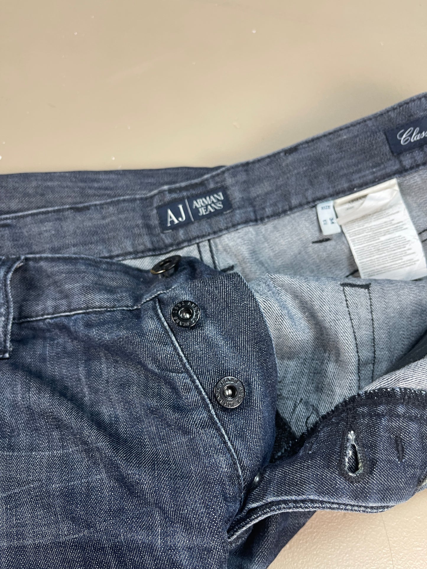 Armani Jeans M/L