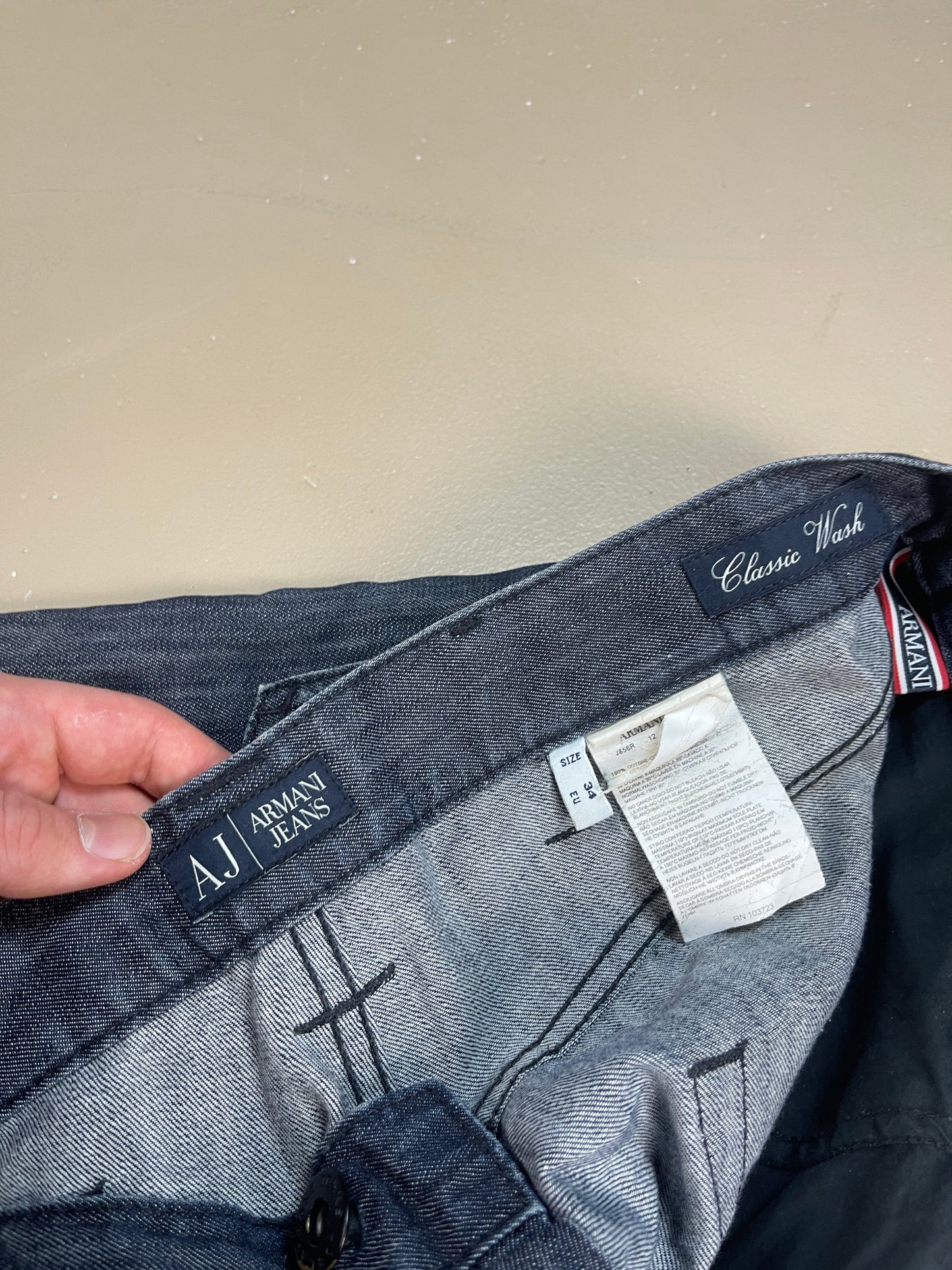 Armani Jeans M/L