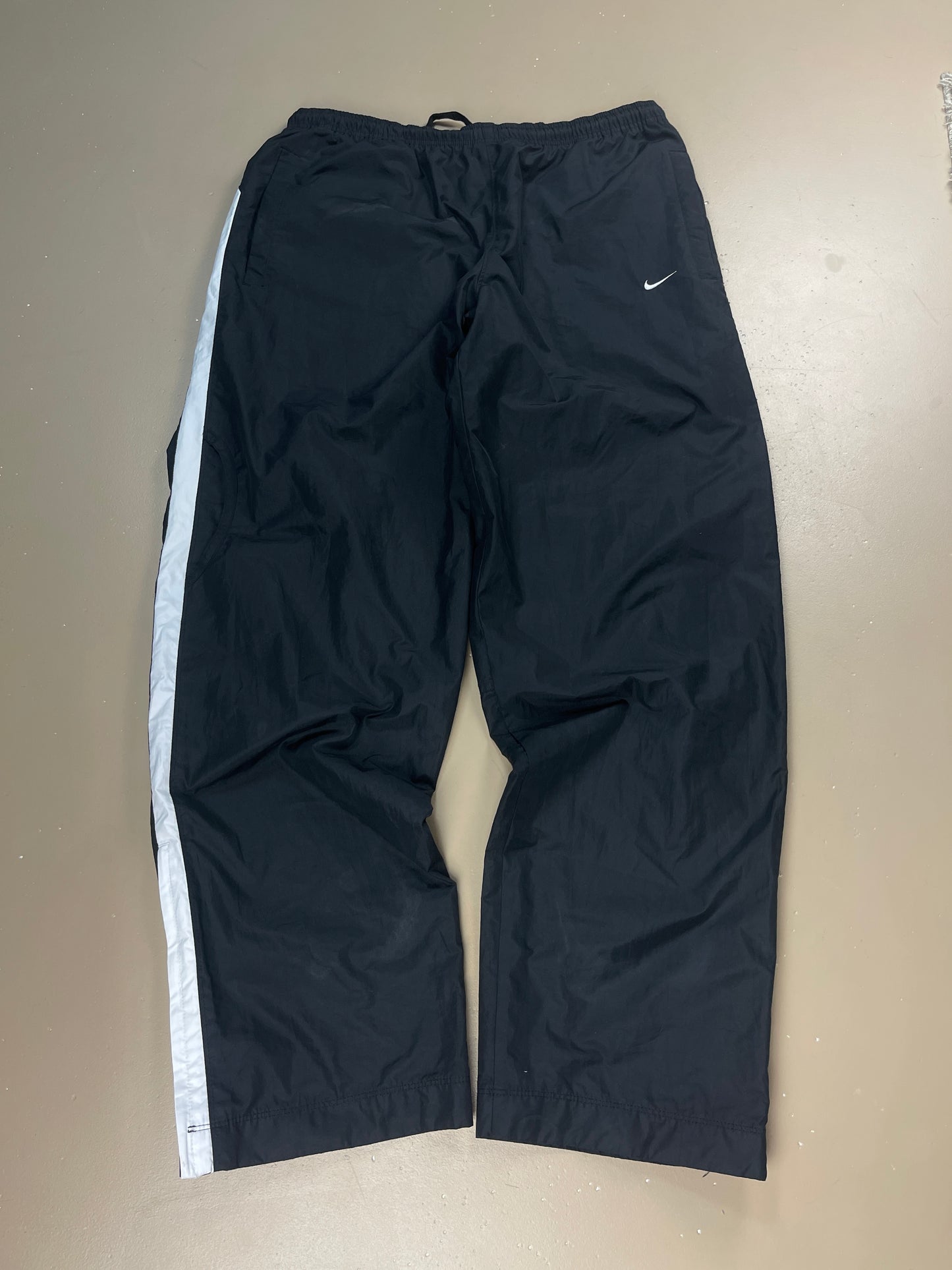 Nike Trackpants L