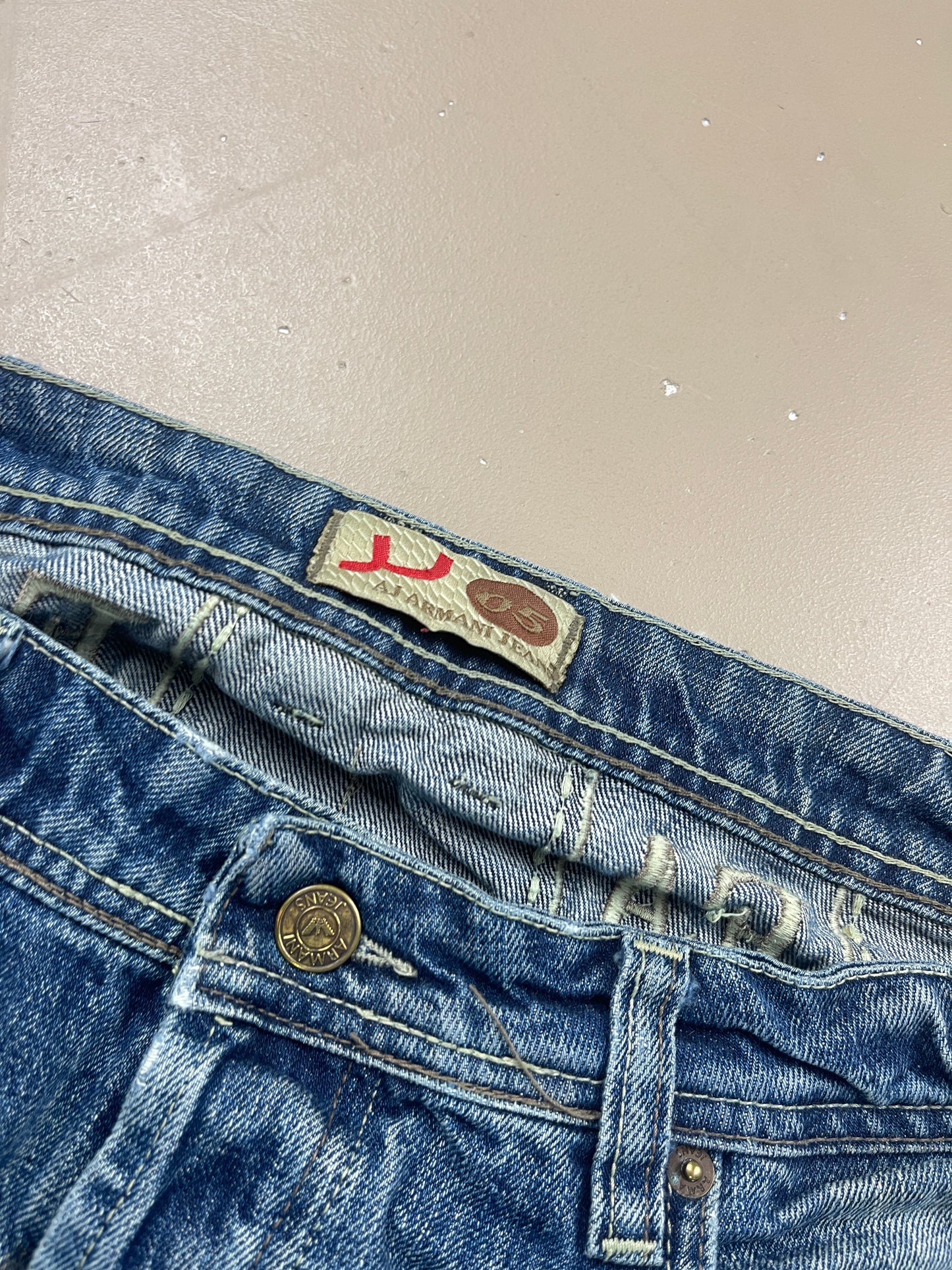 Armani Jeans M
