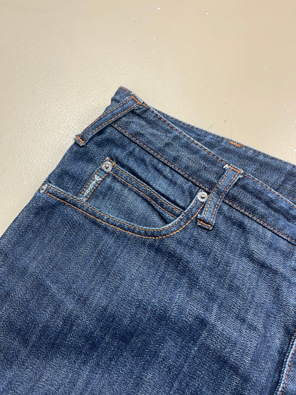 Armani Jeans ( M )