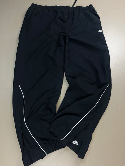 Nike Trackpants L