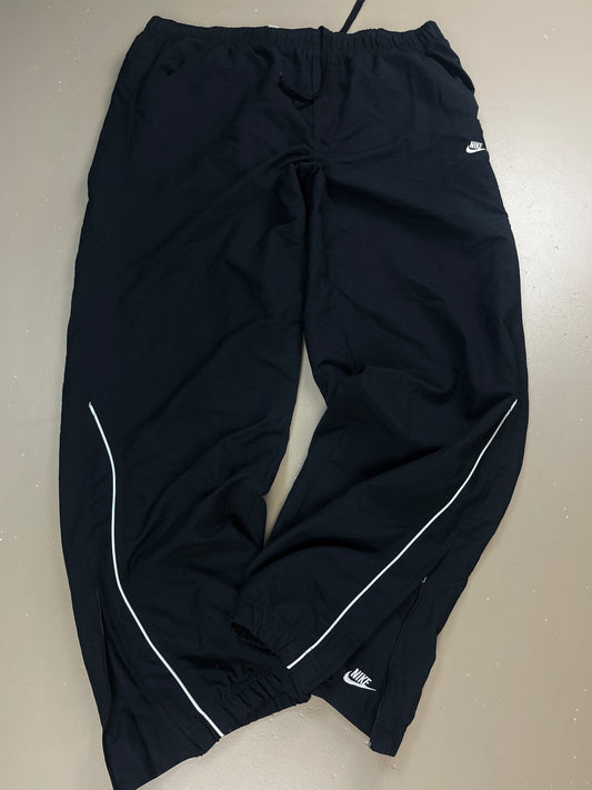 Nike Trackpants L
